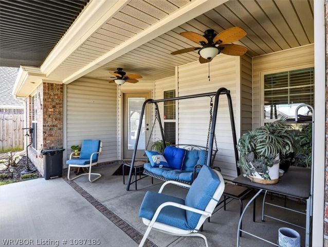9023 Hawthorne Lane, Fort Smith, AR 72908
