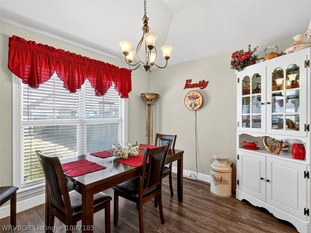 9023 Hawthorne Lane, Fort Smith, AR 72908