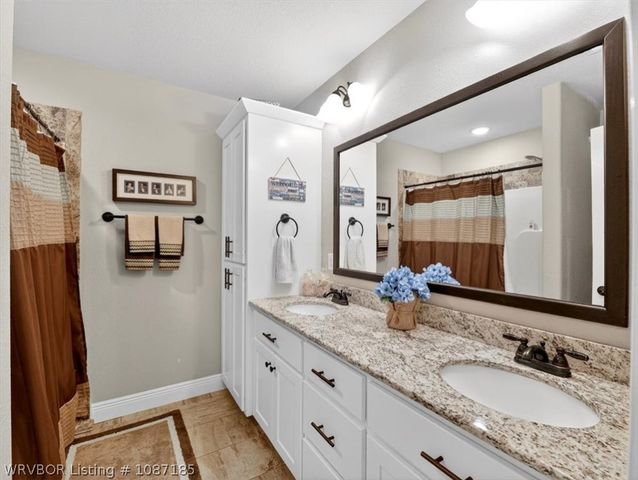 9023 Hawthorne Lane, Fort Smith, AR 72908