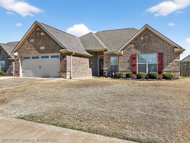 9023 Hawthorne Lane, Fort Smith, AR 72908