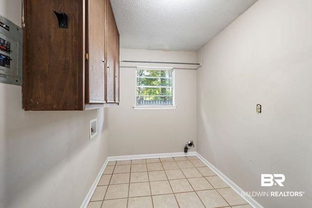 7760 Salem Drive, Semmes, AL 36575