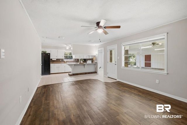 7760 Salem Drive, Semmes, AL 36575