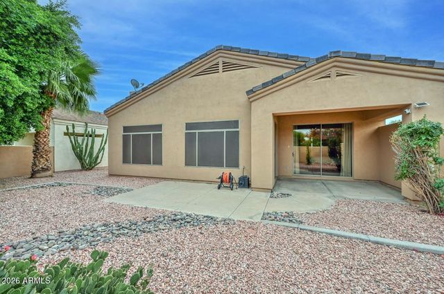 2210 E BRANHAM Lane, Phoenix, AZ 85042