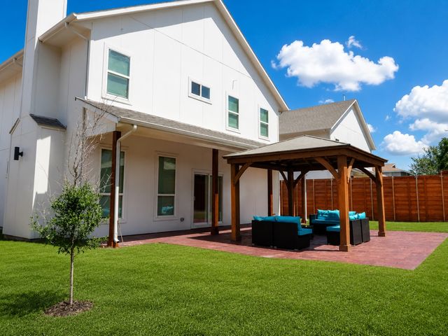 1846 Nomas Street, Dallas, TX 75212