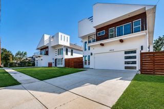 1846 Nomas Street, Dallas, TX 75212
