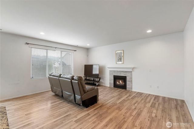 1005 Van Ogle Lane NW, Orting, WA 98360