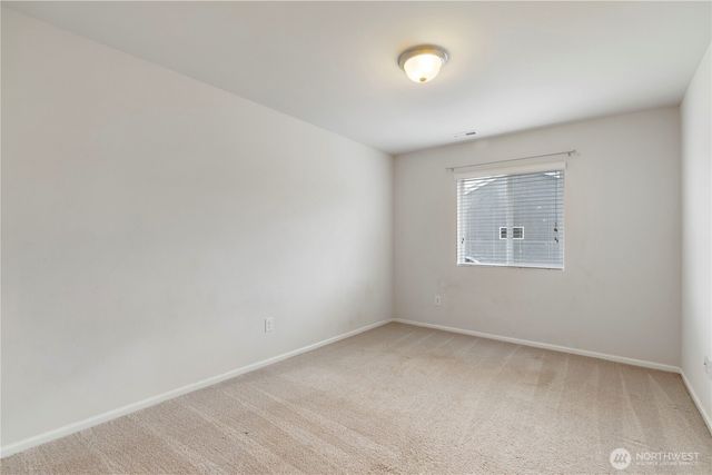 1005 Van Ogle Lane NW, Orting, WA 98360