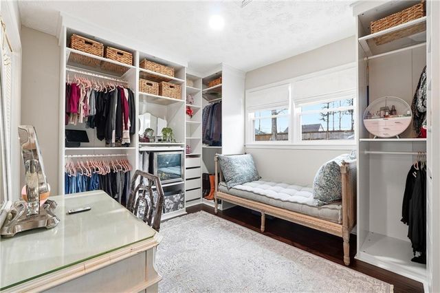 2871 Fontainebleau Drive, Dunwoody, GA 30360