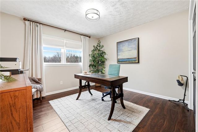 2871 Fontainebleau Drive, Dunwoody, GA 30360