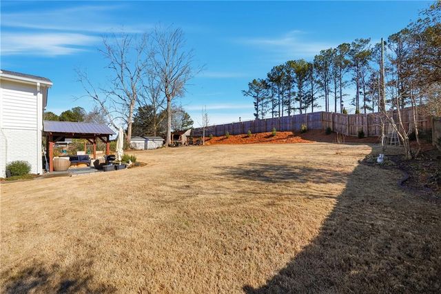 2871 Fontainebleau Drive, Dunwoody, GA 30360