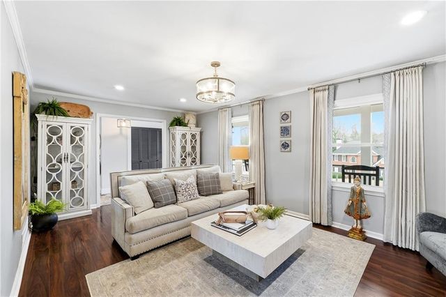 2871 Fontainebleau Drive, Dunwoody, GA 30360