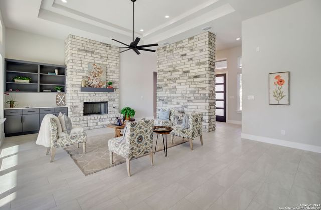 981 Jenny Leigh Trail, Bulverde, TX 78163
