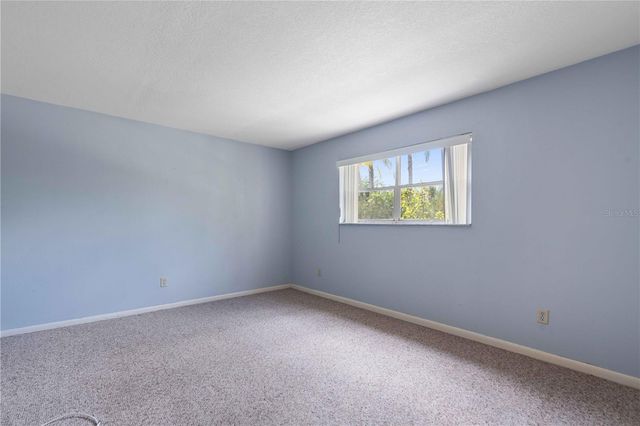 10455 CARROLLBROOK COURT 114, Tampa, FL 33618
