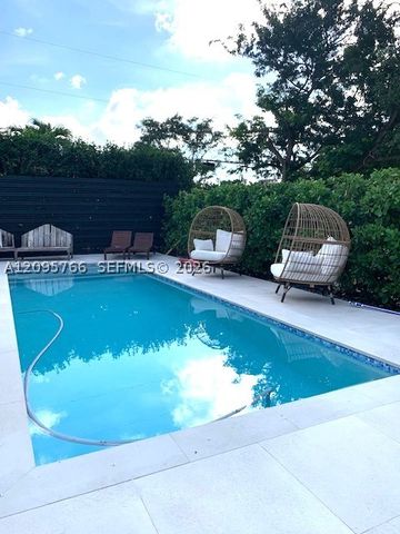 1881 SW 36th Ct 0, Miami, FL 33145