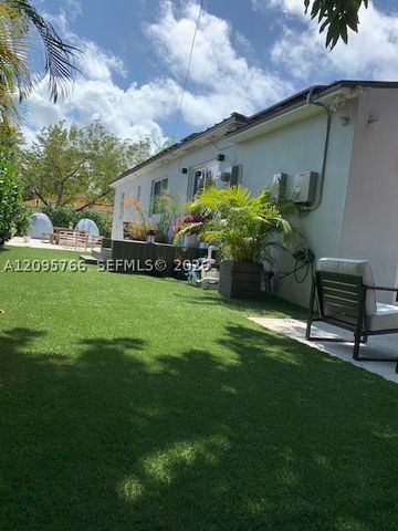 1881 SW 36th Ct 0, Miami, FL 33145
