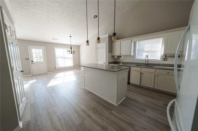 3190 Hampton Trace Court, Buford, GA 30519