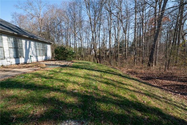 3190 Hampton Trace Court, Buford, GA 30519