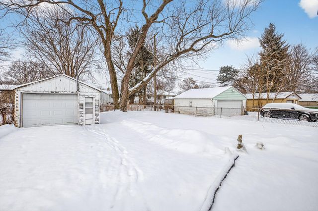 5705 Winthrop Boulevard, Flint, MI 48505