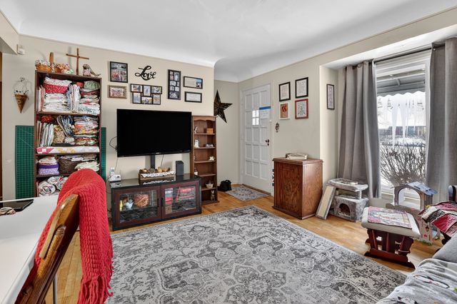 5705 Winthrop Boulevard, Flint, MI 48505