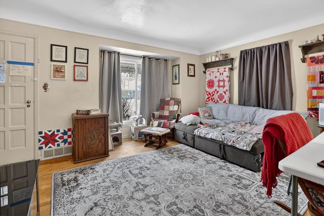 5705 Winthrop Boulevard, Flint, MI 48505