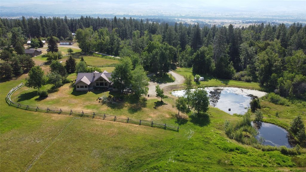 711 Fred Burr Road, Victor, MT 59875 photo 3