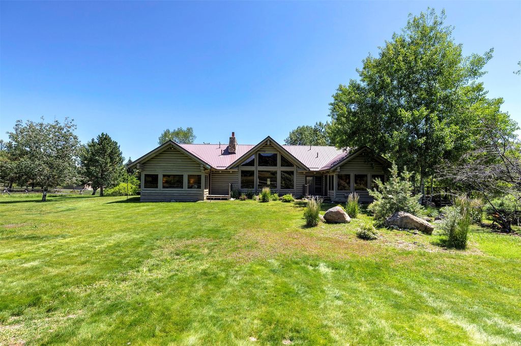 711 Fred Burr Road, Victor, MT 59875 photo 4