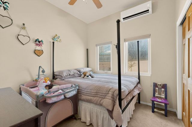 7628 Mesa Del Oro Lane, Santa Fe, NM 87507