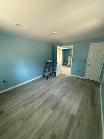 42 Moore Hill Avenue, Corbin, KY 40701