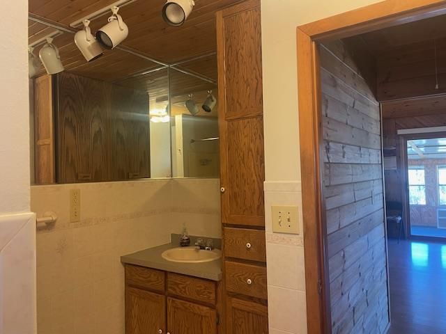 N11116 FIVE STAR LANE, Crivitz, WI 54114