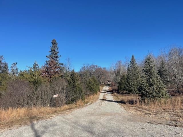 N11116 FIVE STAR LANE, Crivitz, WI 54114