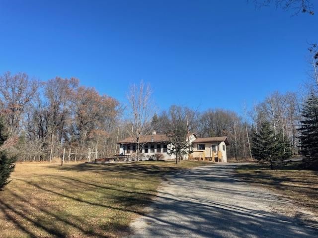 N11116 FIVE STAR LANE, Crivitz, WI 54114