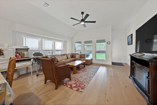 1521 Alexander Drive, Mckinney, TX 75071