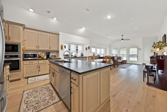 1521 Alexander Drive, Mckinney, TX 75071