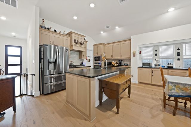 1521 Alexander Drive, Mckinney, TX 75071