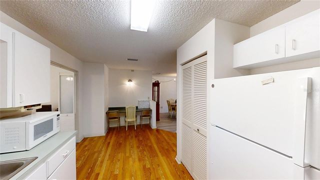 9394 SW 97TH LANE B, Ocala, FL 34481