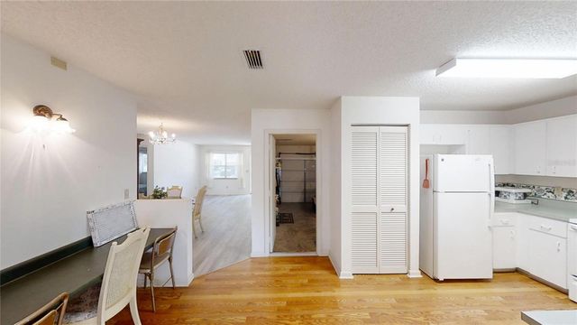9394 SW 97TH LANE B, Ocala, FL 34481