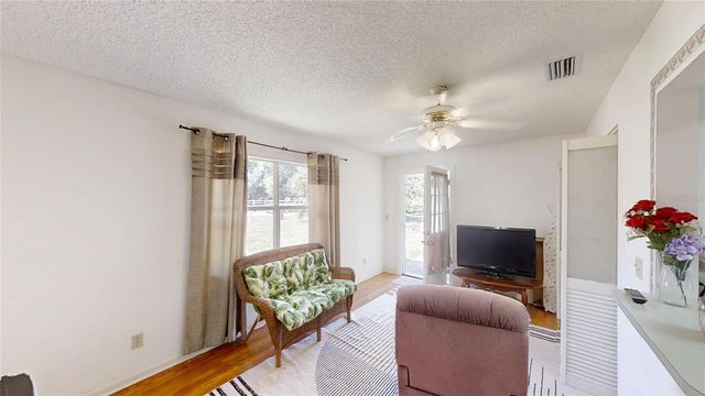 9394 SW 97TH LANE B, Ocala, FL 34481