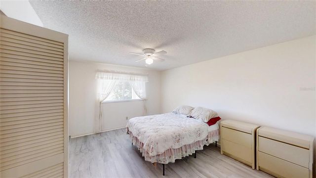9394 SW 97TH LANE B, Ocala, FL 34481