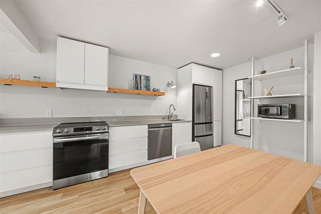 2104 Pauline Boulevard 205, Ann Arbor, MI 48103