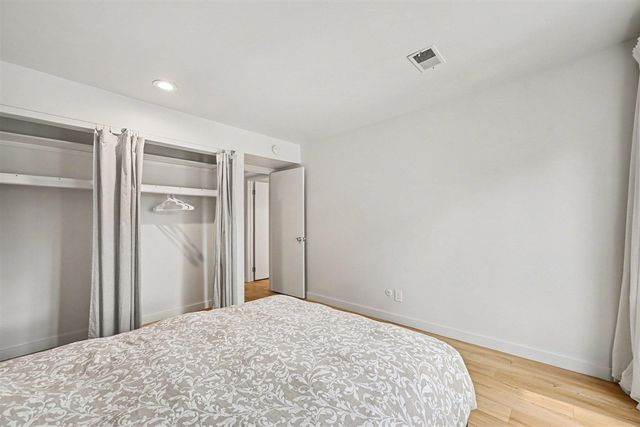 2104 Pauline Boulevard 205, Ann Arbor, MI 48103