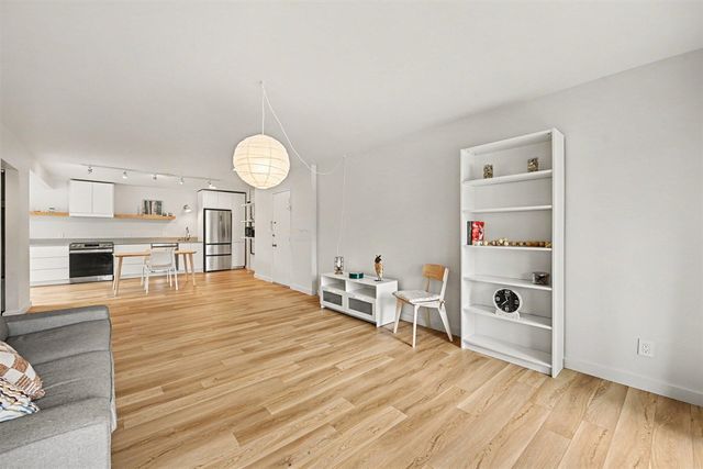 2104 Pauline Boulevard 205, Ann Arbor, MI 48103