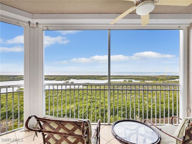 1001 Arbor Lake DR 1502, Naples, FL 34110