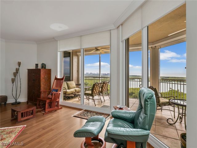 1001 Arbor Lake DR 1502, Naples, FL 34110