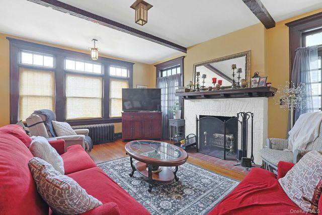 39 Neptune Avenue, New Rochelle, NY 10805