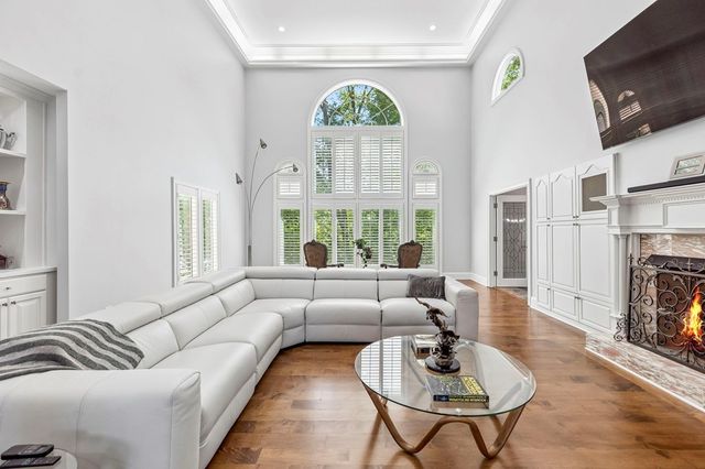 1706 Habersham Way, Dalton, GA 30720