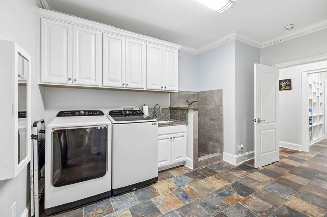 1706 Habersham Way, Dalton, GA 30720