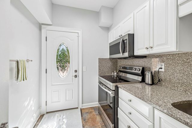 1706 Habersham Way, Dalton, GA 30720