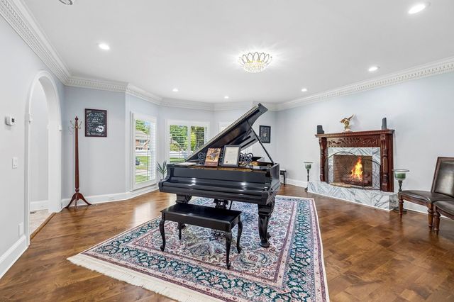 1706 Habersham Way, Dalton, GA 30720