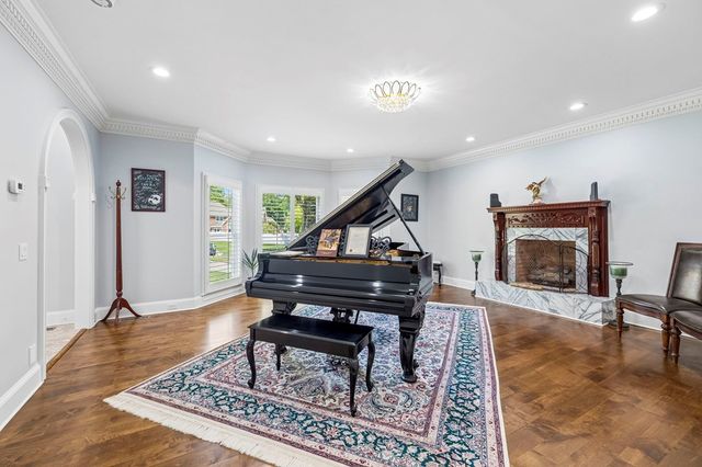 1706 Habersham Way, Dalton, GA 30720