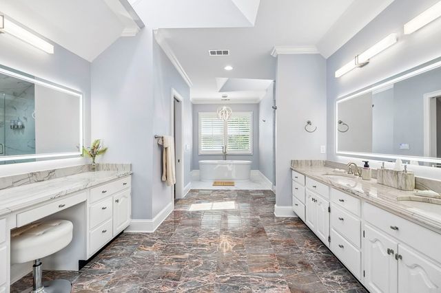 1706 Habersham Way, Dalton, GA 30720